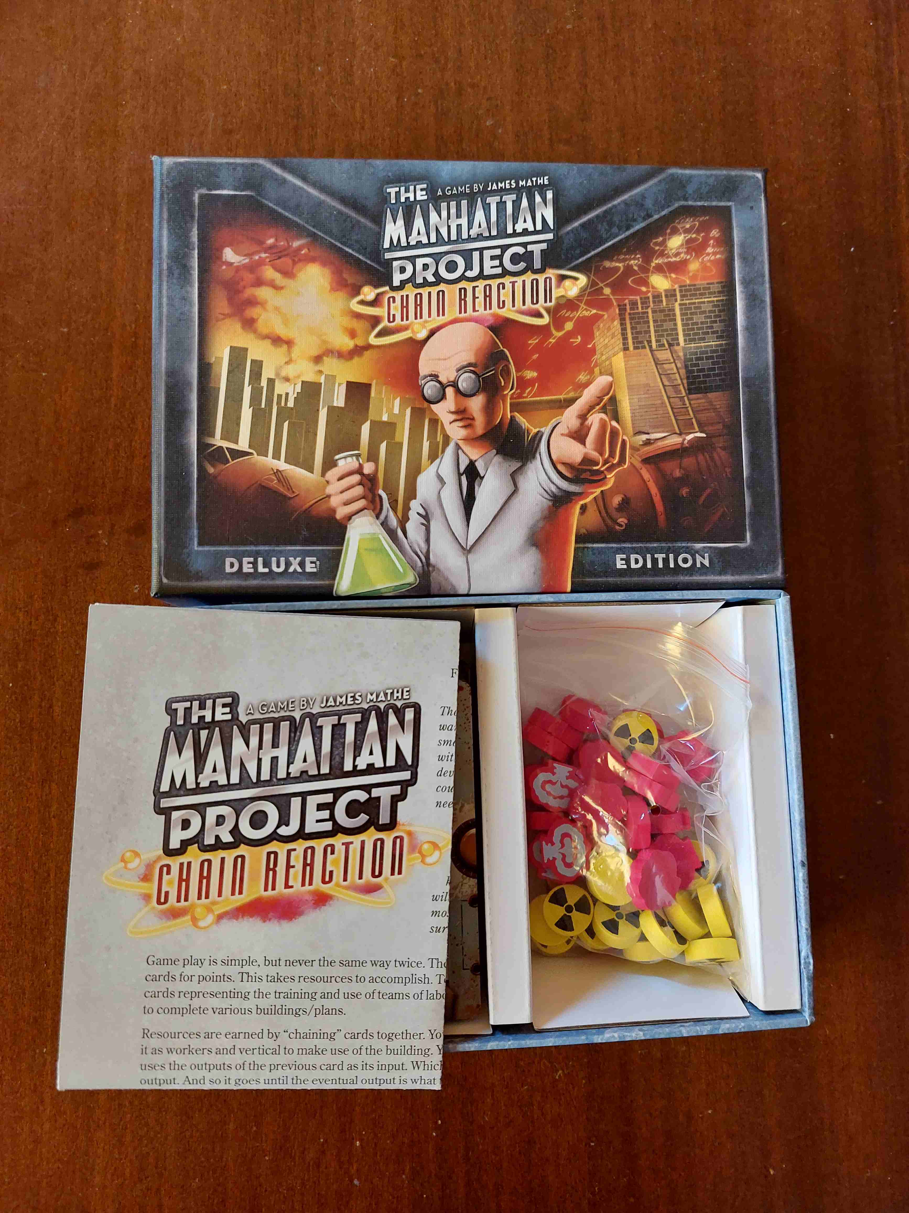 The Manhattan Project Chain Reaction Dice N Roll   2444 P2tun5ngaa 